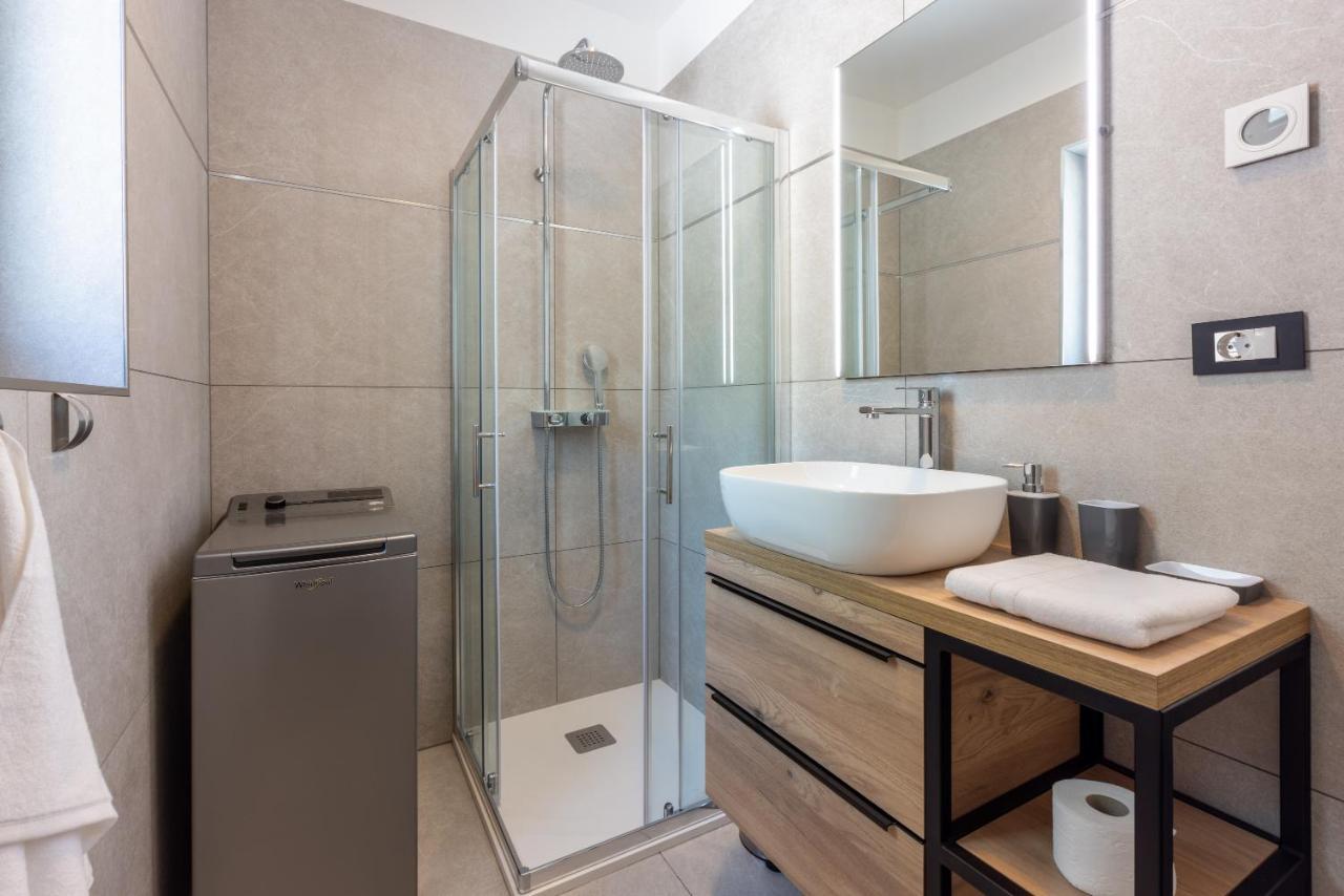 Villa Palma With Heated Private Pool Podhum Екстериор снимка
